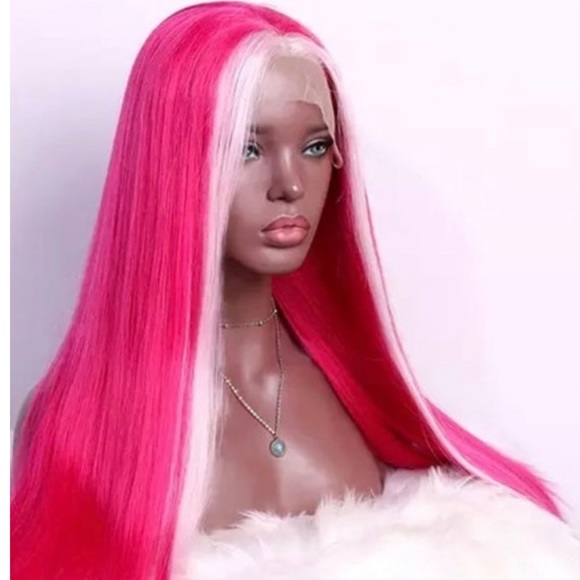 - 💫 22” Pink ombré face framingstraight lace front wig *NEW*